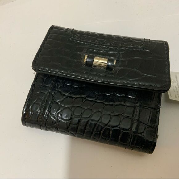 LIZ CLAIBORNE Croc Embossed Trifold Wallet Gold Hardware - Picture 3 of 7